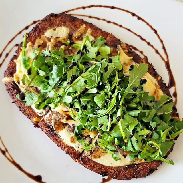 Onion Crust Pizza.