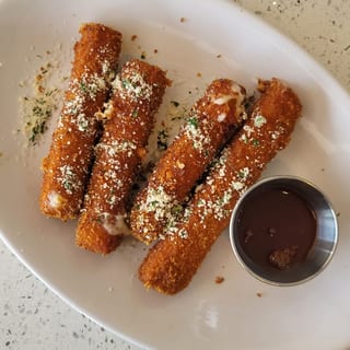 Buffalo Mozzarella Sticks
